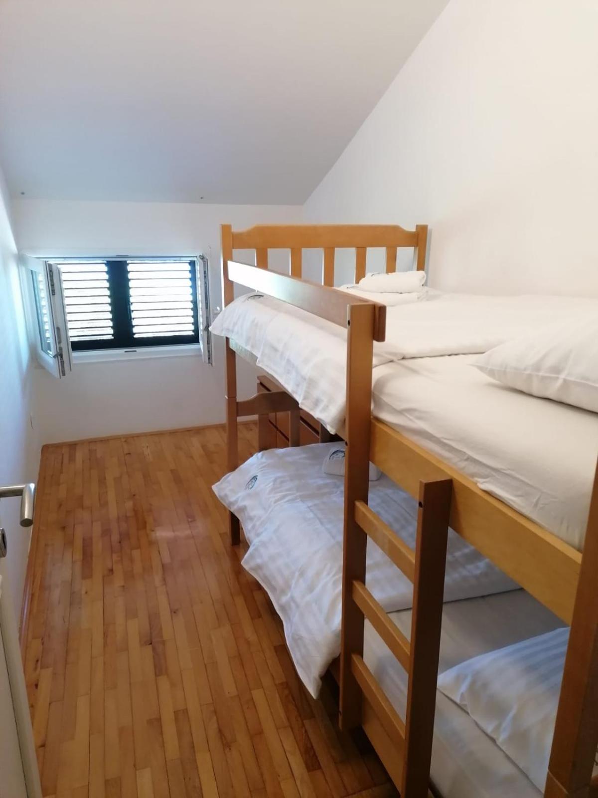 Apartments Villa Julia Trogir Ngoại thất bức ảnh