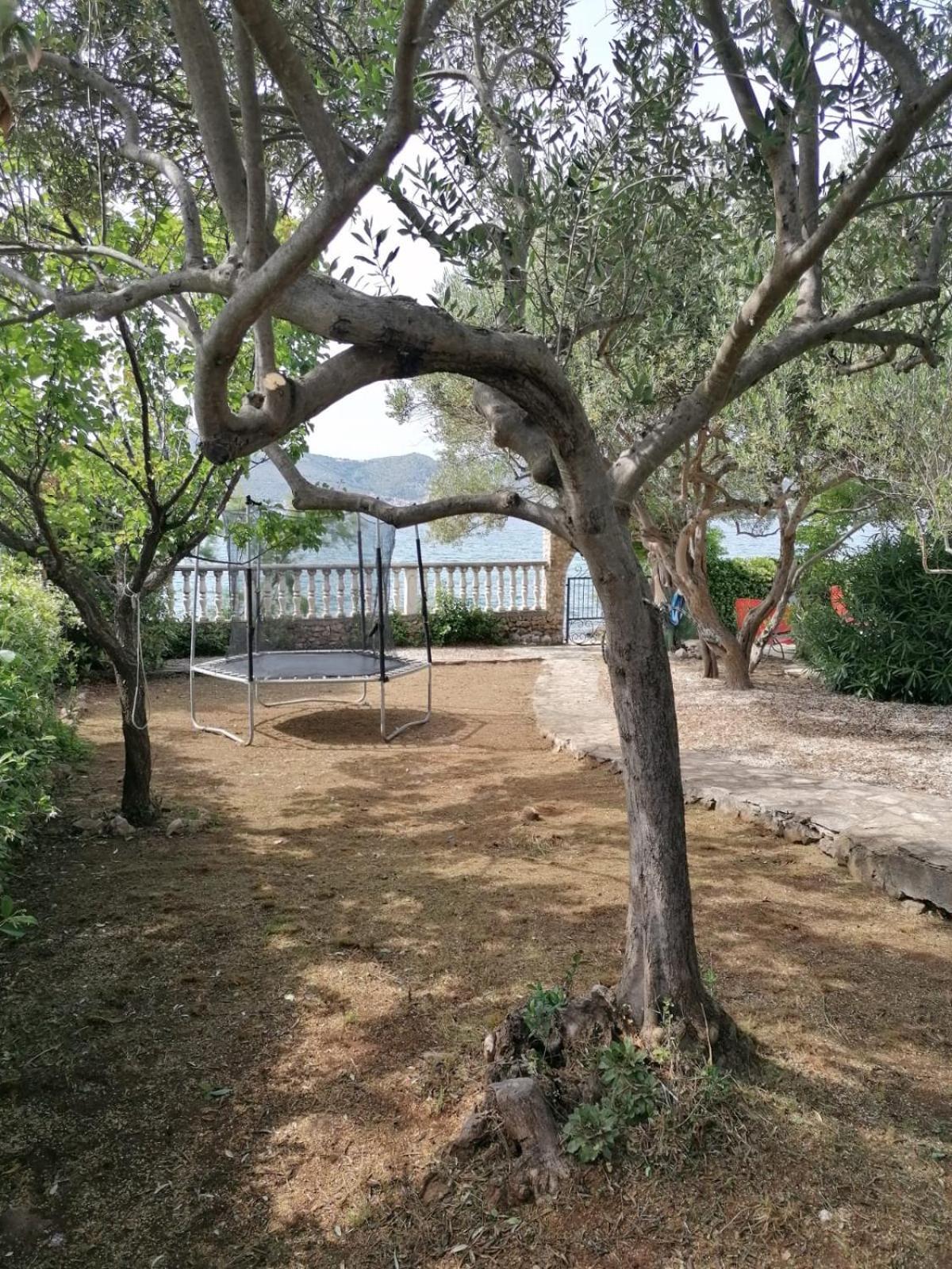 Apartments Villa Julia Trogir Ngoại thất bức ảnh