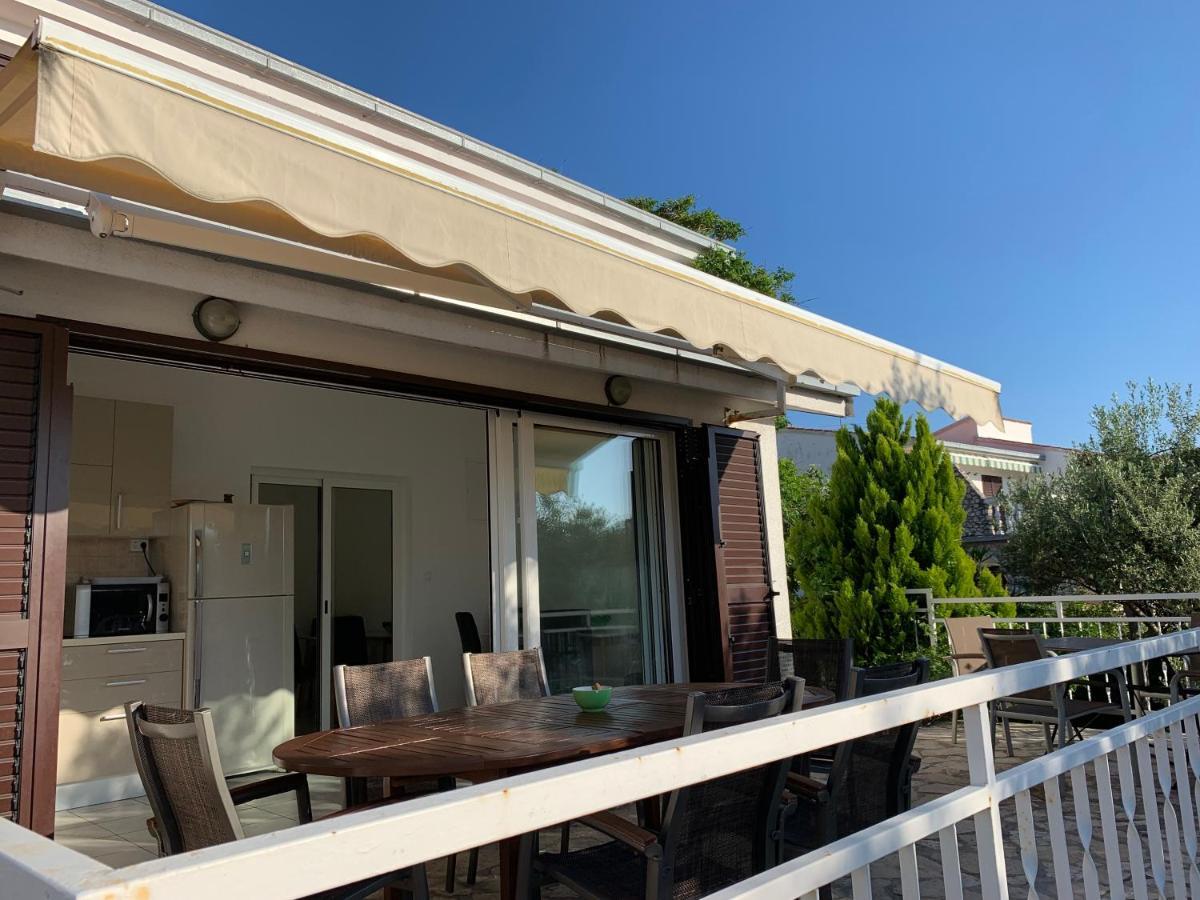 Apartments Villa Julia Trogir Ngoại thất bức ảnh